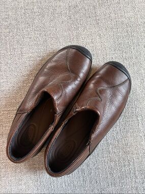 Keen Women’s Slip-On Leather Casual Shoes - Brown